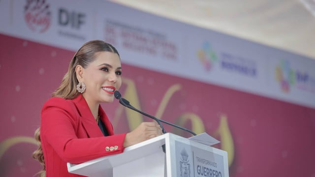 Evelyn Salgado preside bodas colectivas en Chilpancingo