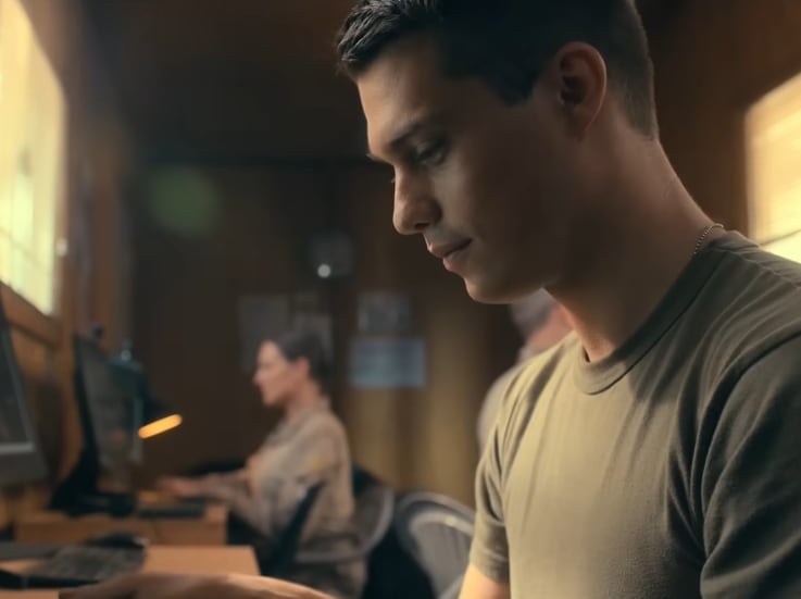 Nicholas Galitzine en el drama de Netflix: 'Corazones malheridos'