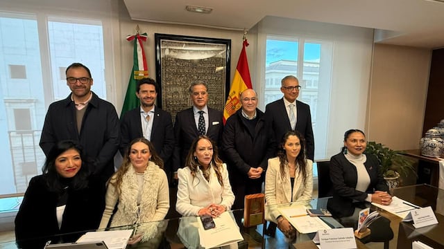 Jaime Oropeza destaca en España el alcance de Puebla como destino turístico internacional.