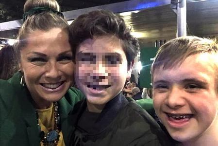 Leticia Calderón y sus hijos