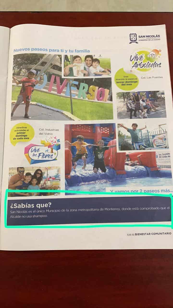 El alcalde bromeó con los ciudadanos