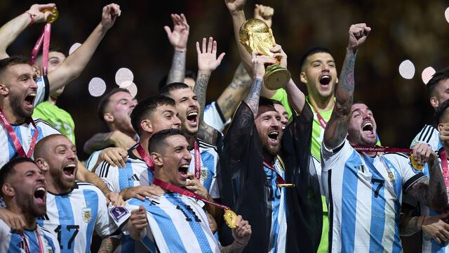 Argentina tras ganar título en Qatar 2022