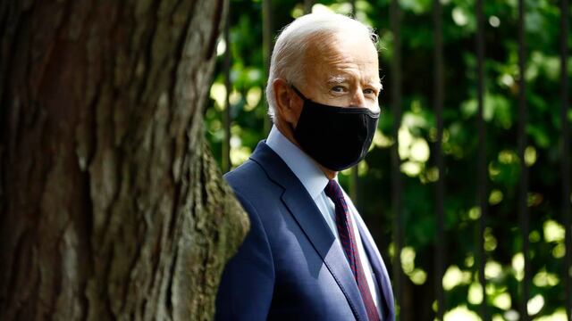 Biden y los cubrebocas.