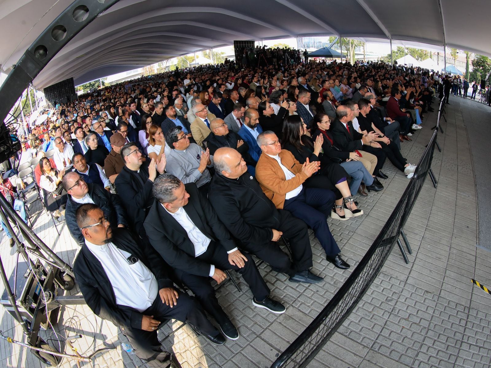 Naucalpan presenta avances históricos en agua y drenaje en 2025