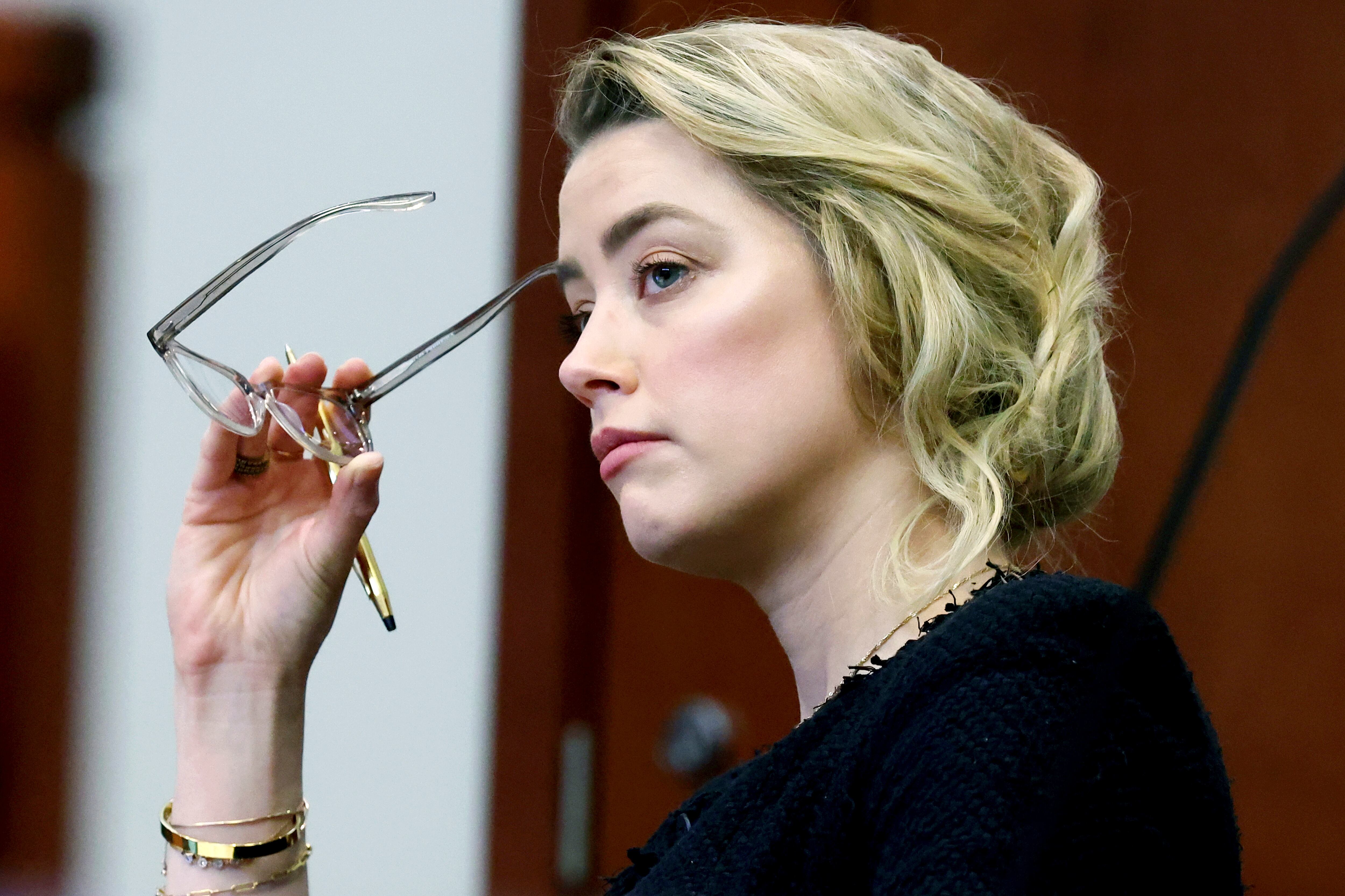Amber Heard habría despedido a su equipo de relaciones públicas