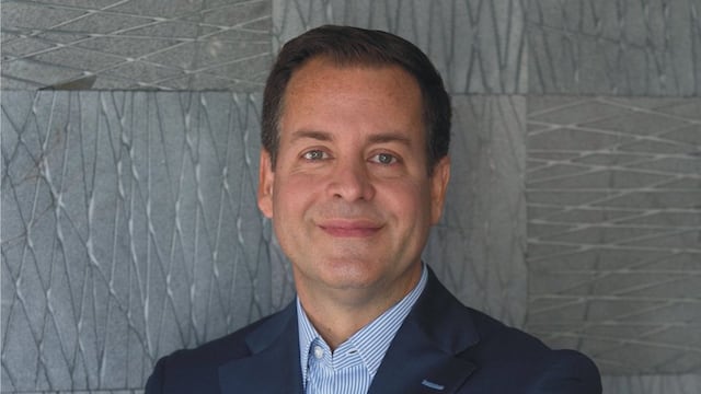 Carlos Lazo Reyes, fundador de Yox Holding