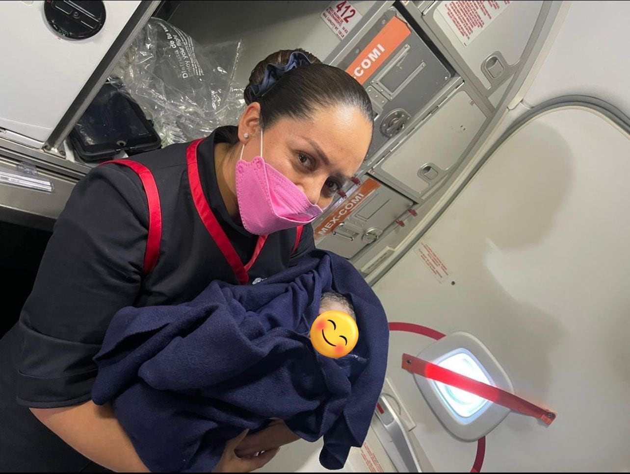 Bebé nace en vuelo de Aeroméxico con destino a Ciudad Juárez