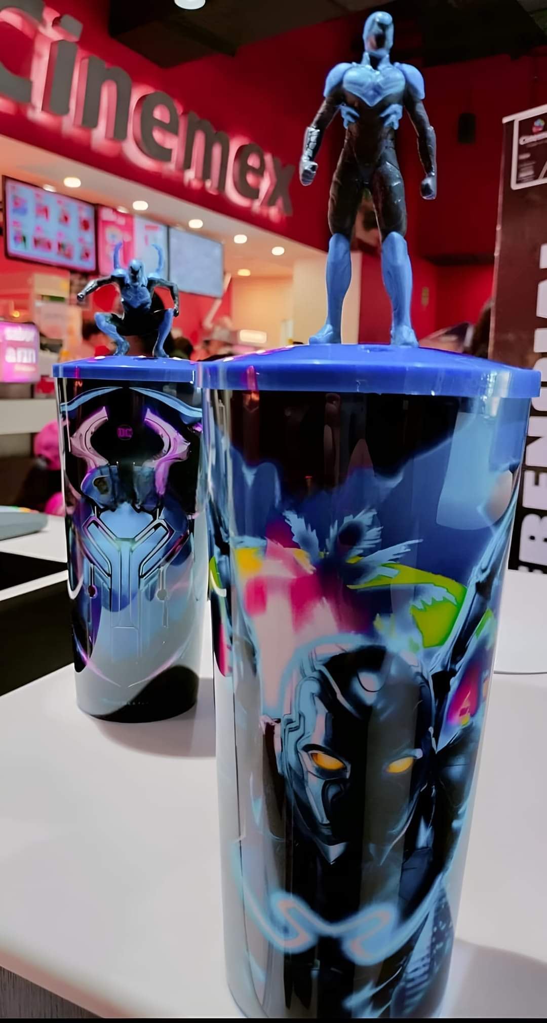 Vasos Blue Beetle en Cinemex