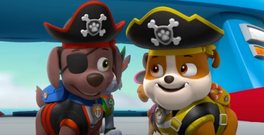 Moto Pups de Paw Patrol se visten de piratas