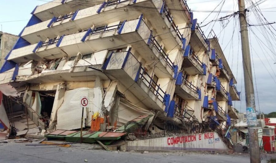 Esta vez a 32 años de distancia nuevamente un terremoto azota a nuestro país.