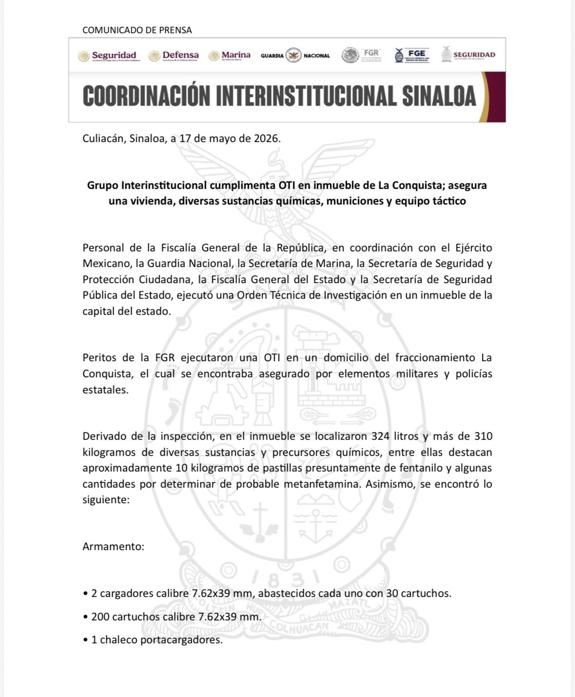 Sinaloa informa decomiso de droga y armas tras un inmueble en resguardo.