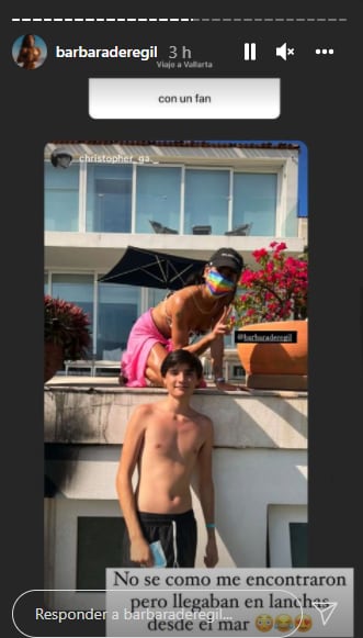 Bárbara de Regil y fan en Puerto Vallarta.