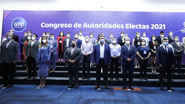 Diego Sinhue y presidentes municipales