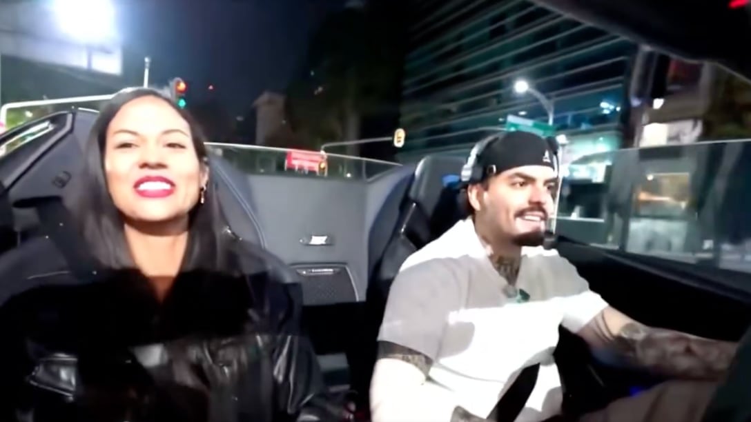 Maestro Shifu admite ante una mujer que su Lamborghini es rentado y lo revienta