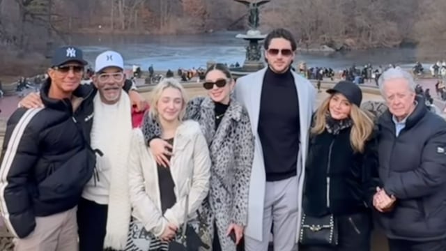 Andrea Legarreta de vacaciones en familia