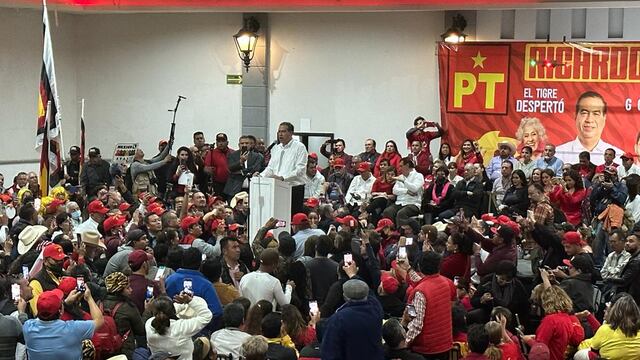 Ricardo Mejía cierra su pre campaña con más de 5 mil personas