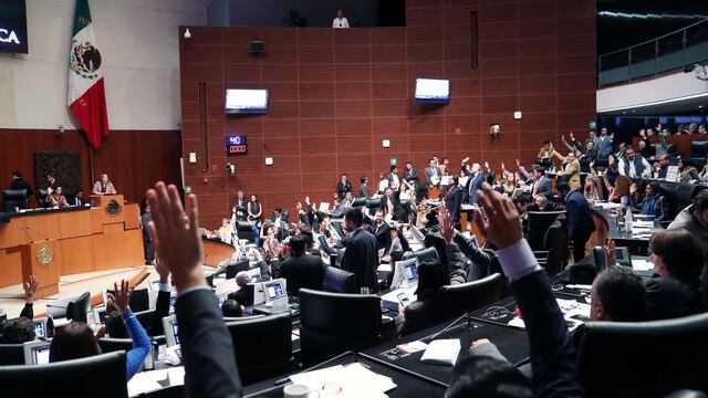 Senado aprueba dar seguridad social a sus asesores