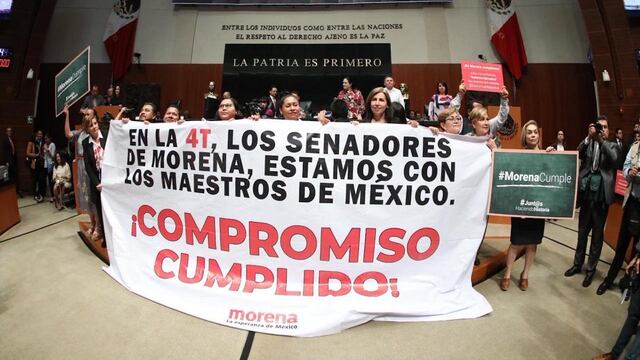 Los senadores de Morena al aprobar la nueva Reforma Educativa