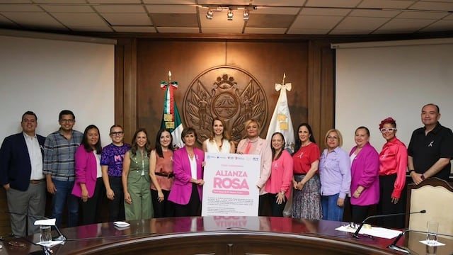 DIF Monterrey y Asociación Unidas Contigo firman “Alianza Rosa”.