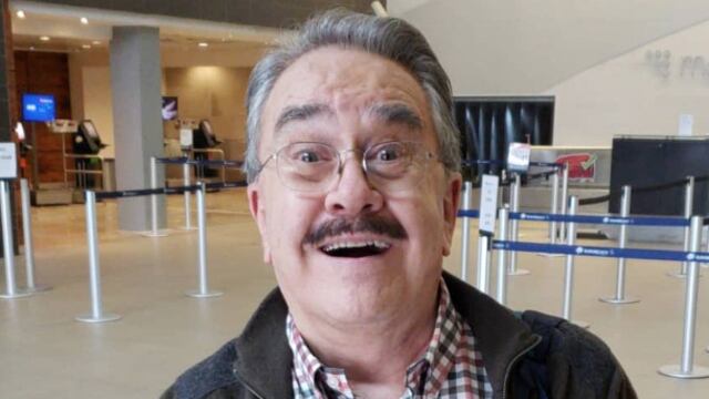 Pedro Sola, conductor