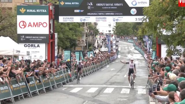 Isaac del Toro sube al podio en la Clásica de Ordizia.