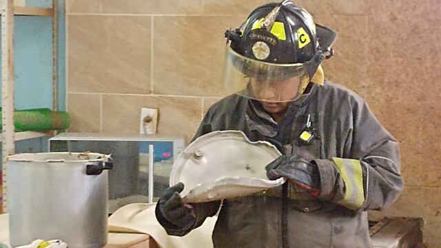 Olla de presión explotó en primaria de Iztapalapa