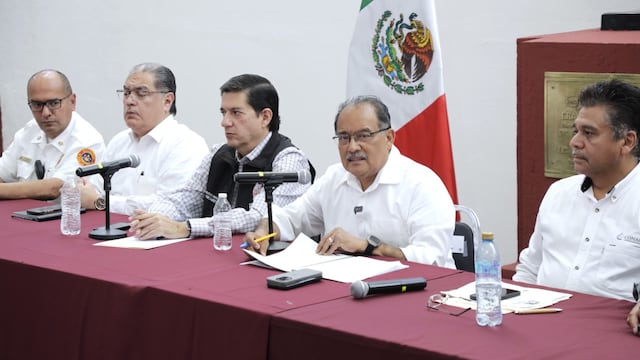 Andrés Mijes encabeza plan preventivo por temporada de ciclones en Escobedo.