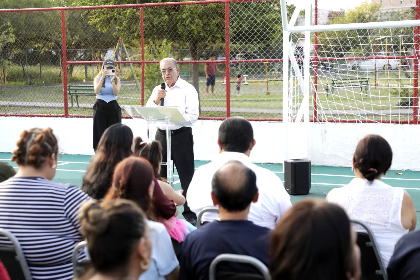 El Gobierno de Escobedo inauguró dos nuevas canchas deportivas como parte del programa Mundial Social 2026.