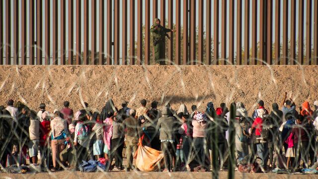 Terrorista fue detenido entre migrantes al intentar cruzar a Estados Unidos, poco antes del fin del Título 42.