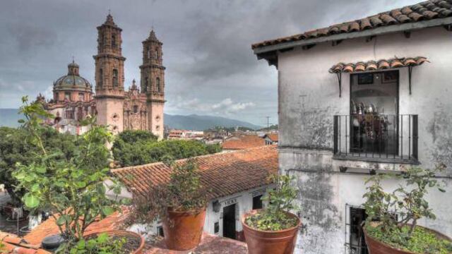 ¿Qué pasó en Taxco? Privan de la libertad a directora de relleno sanitario y 5 trabajadores del ayuntamiento
