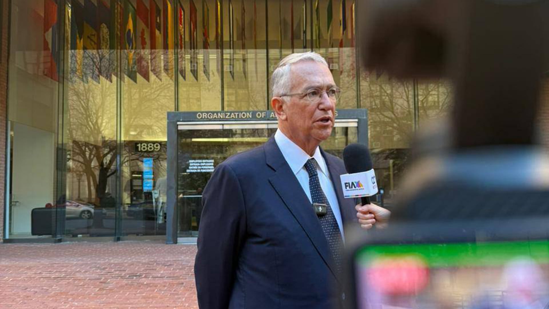 Ricardo Salinas Pliego presenta denuncia ante la CIDH contra México