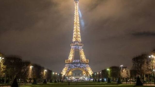 Llega la Torre Eiffel a Twitter