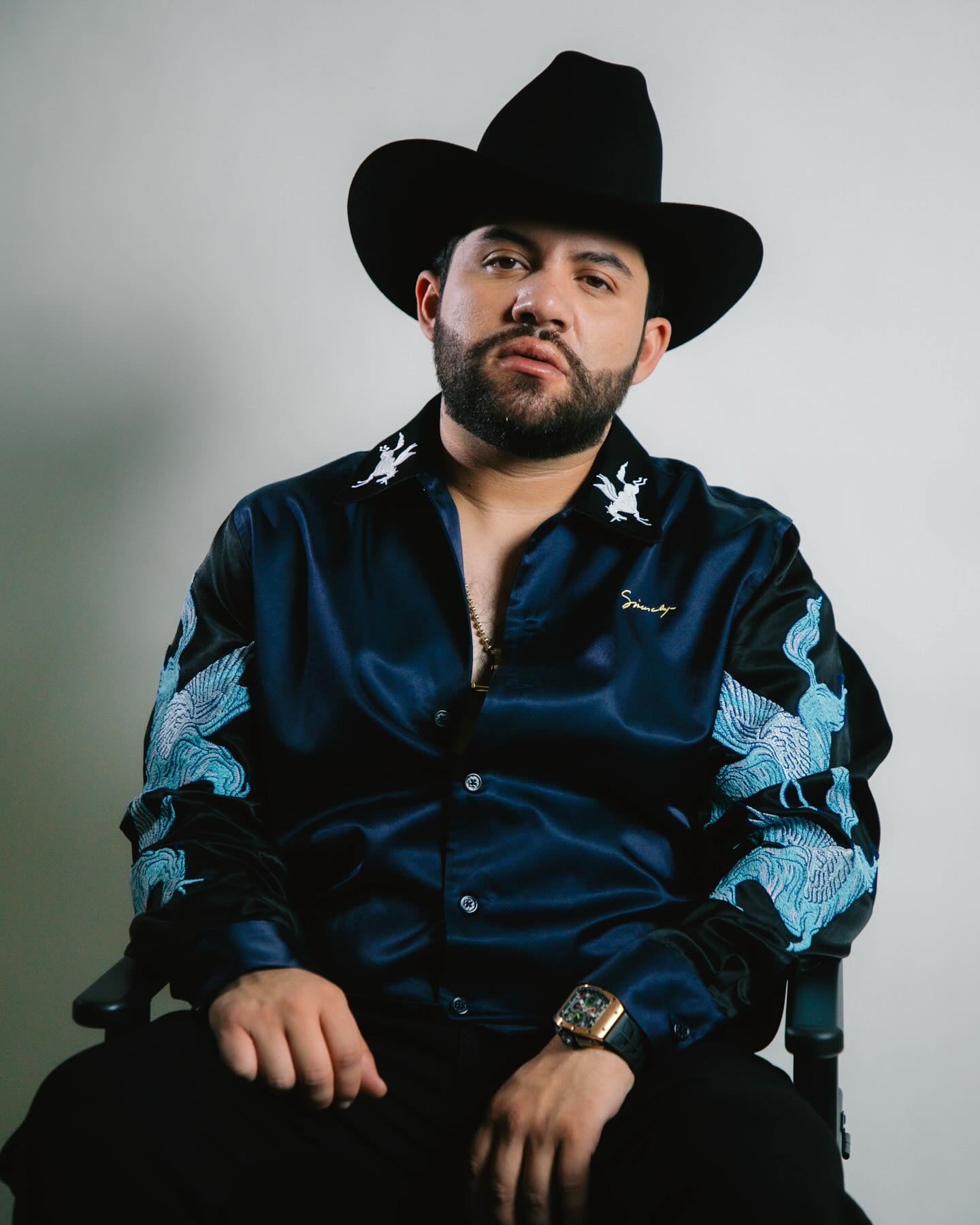 Luis R Conriquez, cantante.