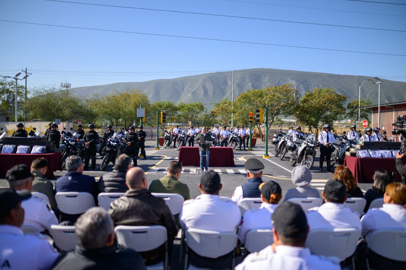 Andrés Mijes fortalece a PROXPOL con equipo táctico en Escobedo