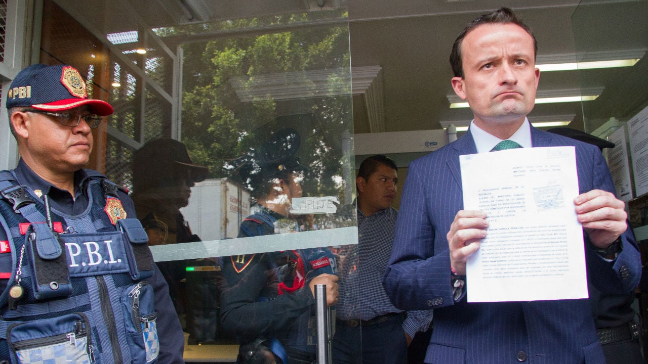 Filtran carta de advertencia a Mikel Arriola, presidente de Liga MX, sobre seguridad en elevadores del IMSS