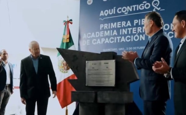 Representantes de Sedena, FGR y Guardia Nacional participan en primera piedra de academia policial en Querétaro