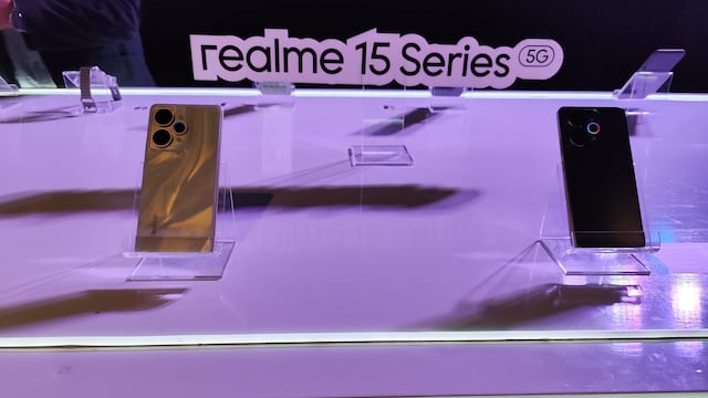 Realme 15