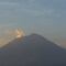 ¿Qué pasa con el Volcán Popocatépetl hoy 16 de mayo? 42 exhalaciones y 516 minutos de tremor en 24 horas