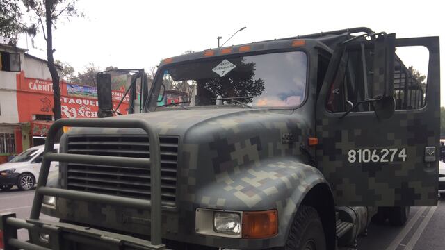 El camión tiene la serie 8106274