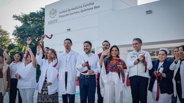 Martí Batres y Mara Lezama inauguran nueva Unidad del ISSSTE en Playa del Carmen.