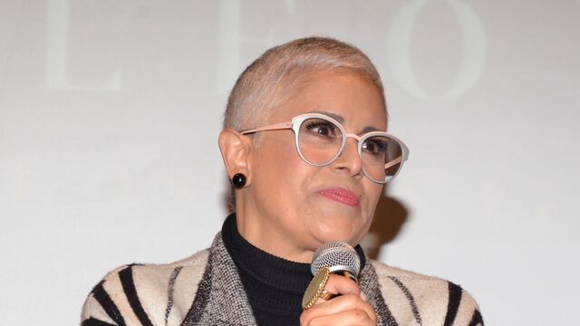 Cantante Eugenia León