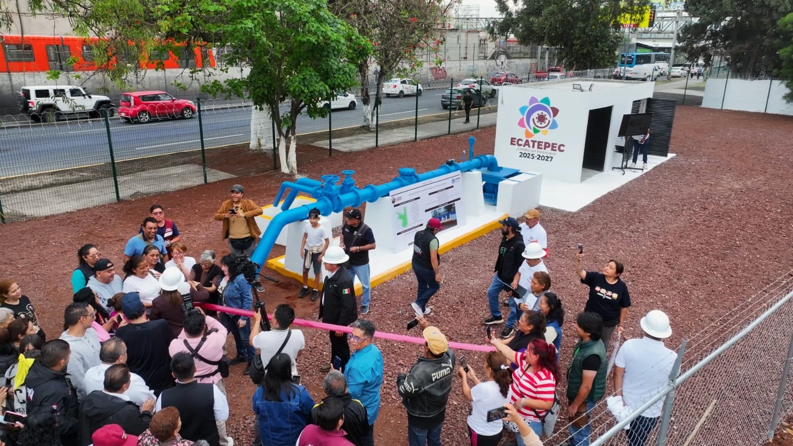 Azucena Cisneros recupera Pozo Suterm y lleva agua por la red a más de 77 mil habitantes.
