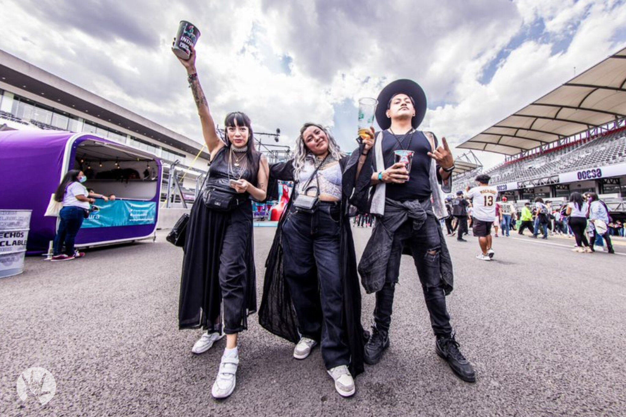 Vive Latino 2023, firma de autógrafos