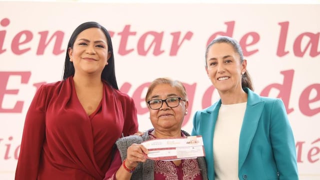 Ariadna Montiel y Claudia Sheinbaum