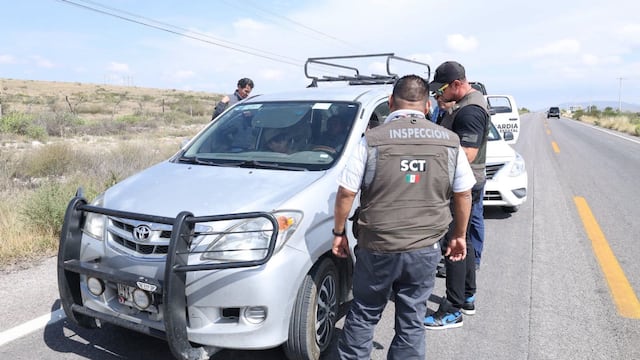 SCT mantiene operativos contra transporte irregular en San Luis Potosí.
