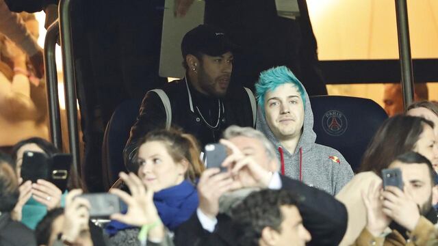Neymar vio la eliminación del PSG desde las gradas