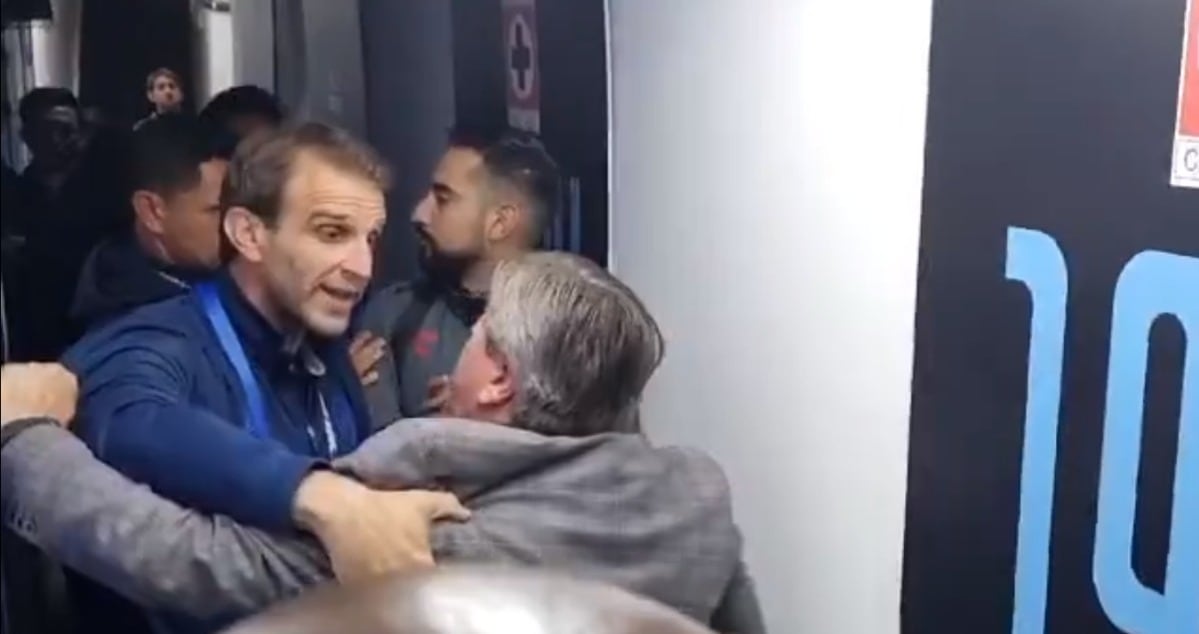 Iván Alonso y Miguel Herrera estuvieron a punto de irse a los golpes.