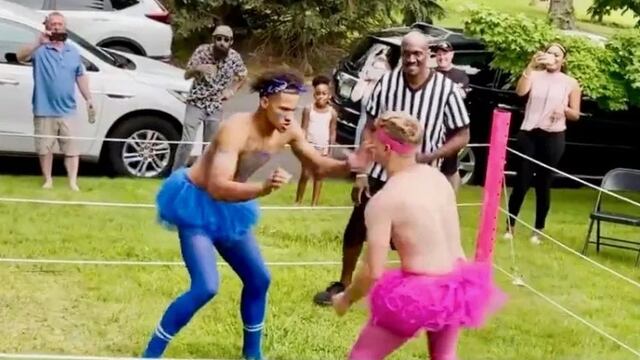 Combate en fiesta de revelación de género