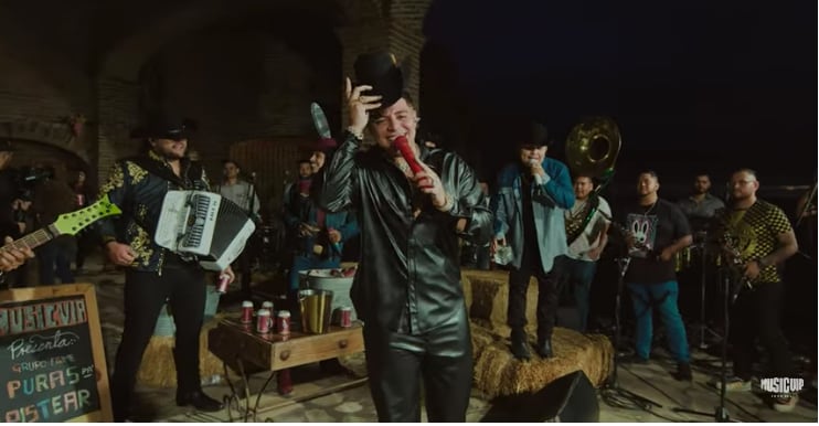 Grupo Firme estrena nuevo álbum "Puras pa' pistear"