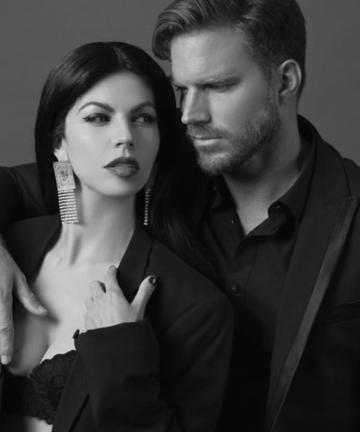 África Zavala y León Peraza